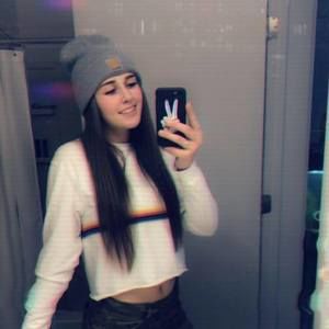 Meet your Posher, Kaycie